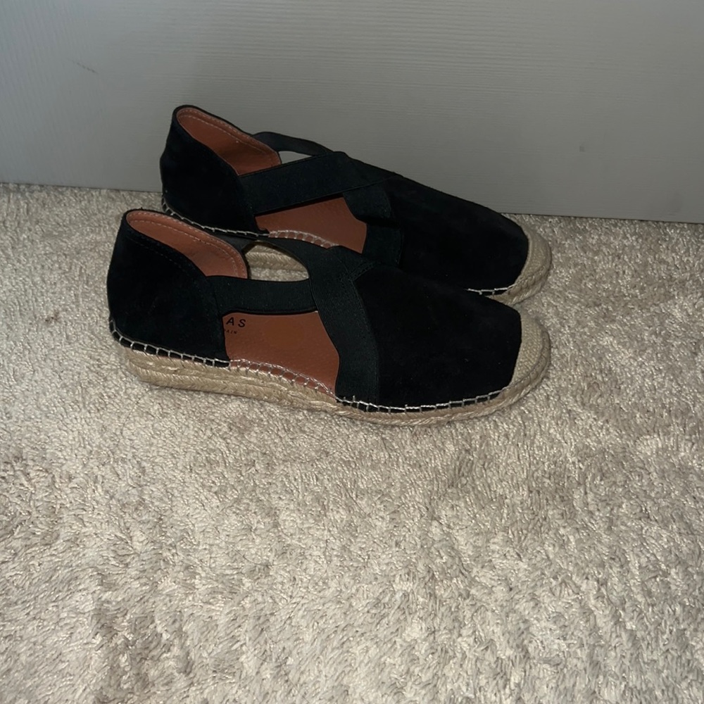 Black espadrilles purchase in Spain 7.5